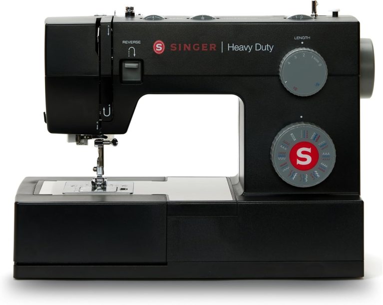 SINGER 4432 - Machine à coudre noire